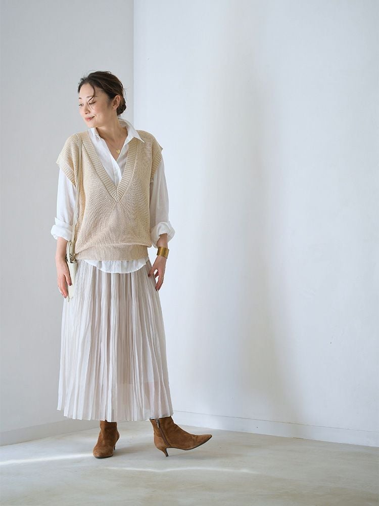 ローゲージ片畦編みVネックベスト | HUG O WaR ONLINE STORE