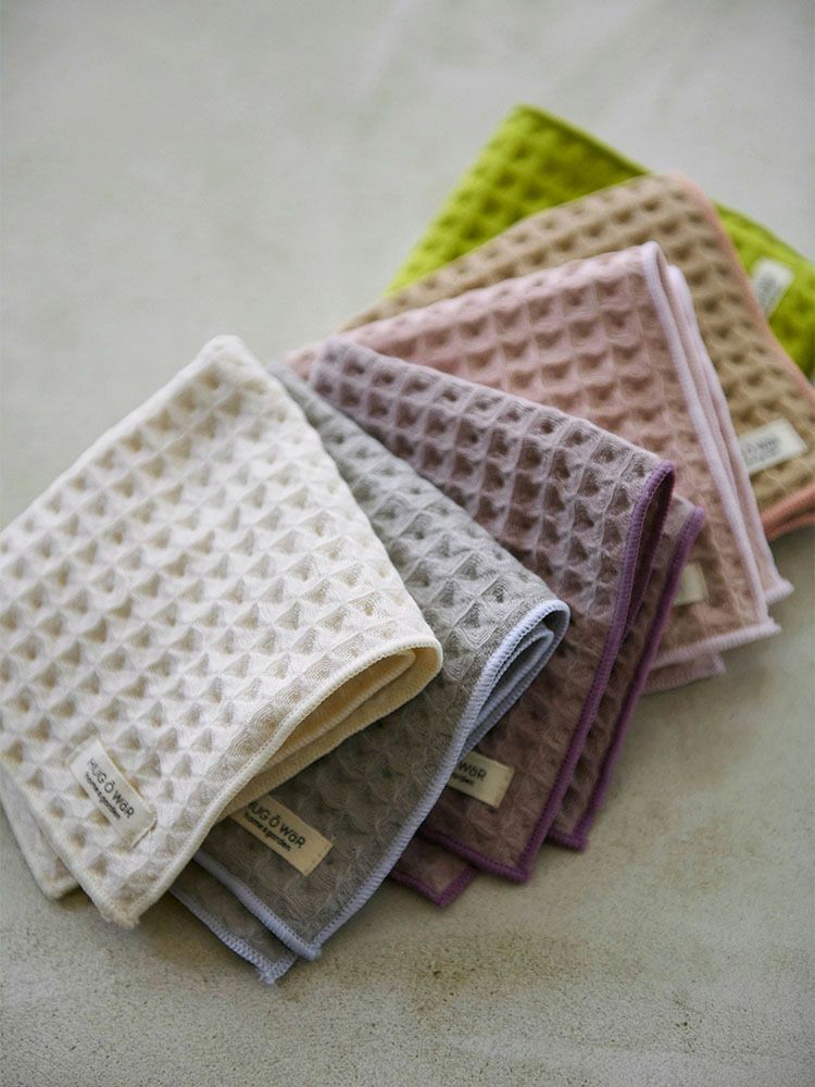 商品一覧 | HUG O WaR ONLINE STORE