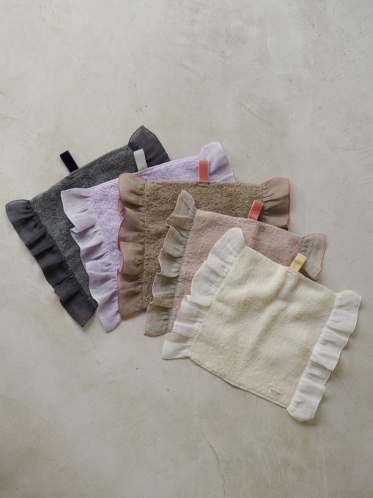 商品一覧 | HUG O WaR ONLINE STORE